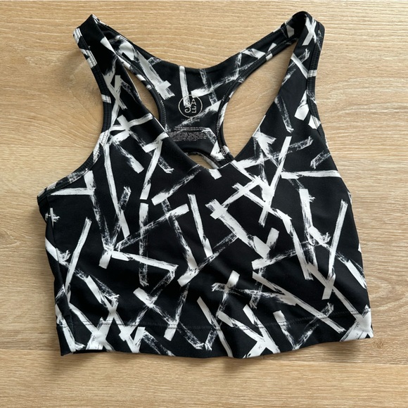 Sage Collective Women Black and White Swirl Sports‎ Bra Size Small - Picture 1 of 5